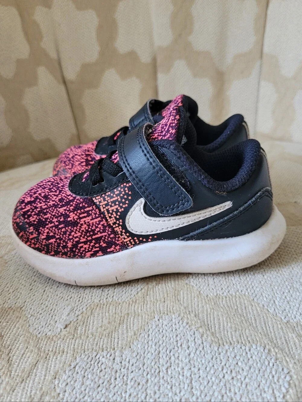NIKE FLEX CONTACT SNEAKERS PINK BLACK TODDLER LITTLE KIDS SIZE 6 - Picture 5 of 13